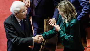 Contestazione anticostituzionale: Mattarella si schiera con Roccella. La telefonata