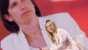 Meloni-Schlein, il duello in tv non si farà. La Rai deve rinunciare: i motivi