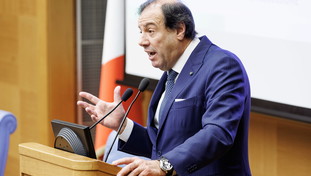 La posta in gioco e le “manine” dei super tecnici sul redditometro