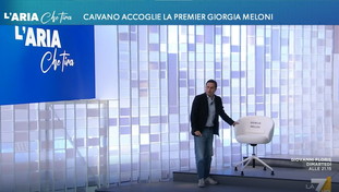 Parenzo non si tiene sull'intervista a Meloni e torna all'attacco. Come lo umilia Gasparri