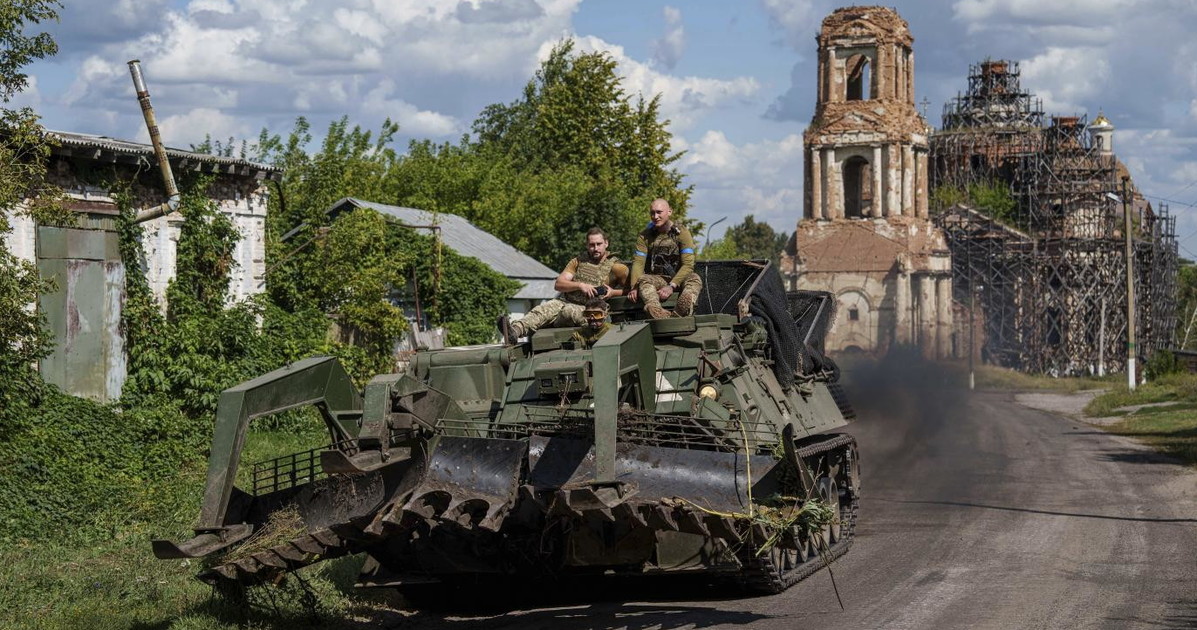 Kiev conquista 82 città in Kursk, Mosca manda i rinforzi al fronte Kiev conquista 82 città in Kursk, Mosca manda i rinforzi al fronte