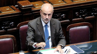 La stretta di Schillaci: arresto in flagranza per chi aggredisce personale sanitario