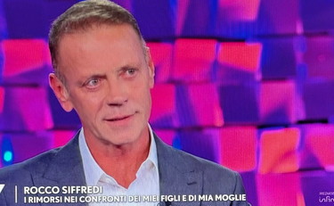 Portano la croce insieme a me...: quel rimorso di Siffredi sui figli