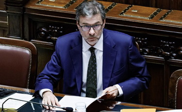 L'Europa promuove la manovra del governo Meloni: spesa netta ok