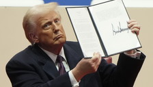 Rivoluzione Trump: basta green, si torna al petrolio, e sì alle cripto