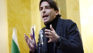 “Lo sapevano da un anno...”. Onorato imbufalito con la Lega Calcio: il caso