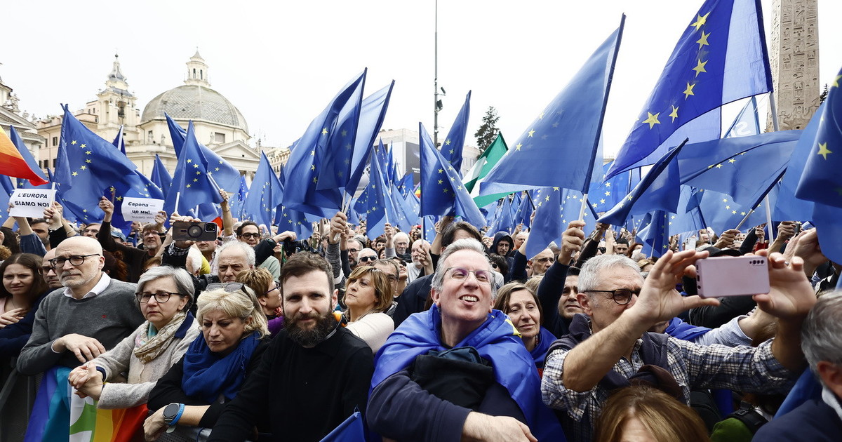 Gualtieri indifendibile. Convocata la commissione Trasparenza