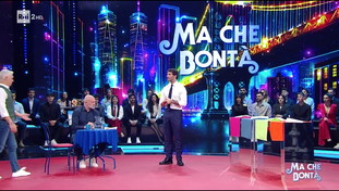 De Martino piglia tutto: record di sempre su Rai2 e vola con Affari Tuoi