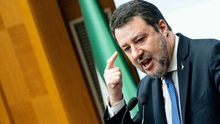 Salvini rieletto segretario della Lega. “Basta giustizia politica”, torna l'ipotesi Viminale