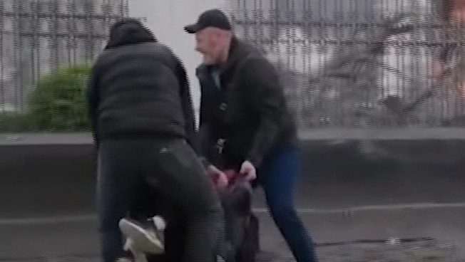 Ucraina, la strage della domenica delle Palme. Meloni: attacco russo vile e orribile | VIDEO