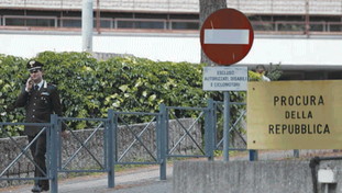 Accelera l'inchiesta dossier. Laudati sentito dai pm: Doverosi accertamenti