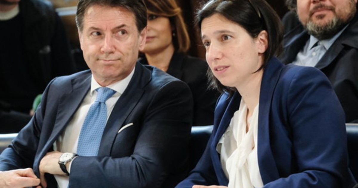 Conte supera Schlein, il sondaggio clamoroso: terremoto nel Pd