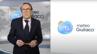 Il meteo fino al 4 maggio di Giuliacci: “Prima il ciclone poi cambia tutto col caldo africano”