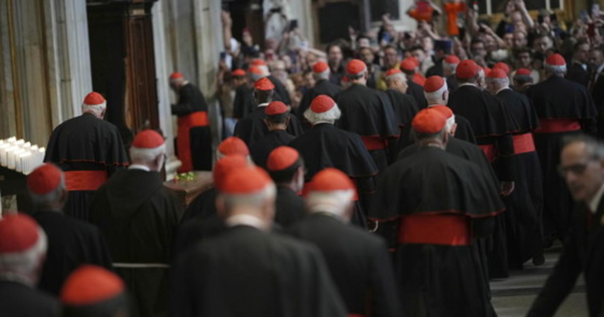 Conclave, le città dove se ne parla di più: la pressione corre sui social