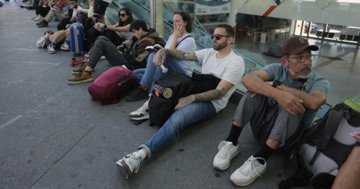 attacco hacker potrebbe colpire anche noi blackout i rischi per l italia