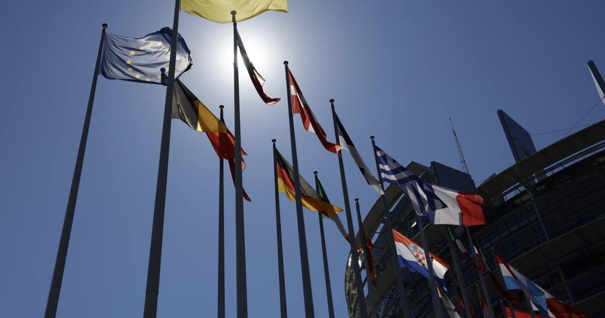 Droni e Ucraina, dall'Europa 900 milioni per l'industria della difesa