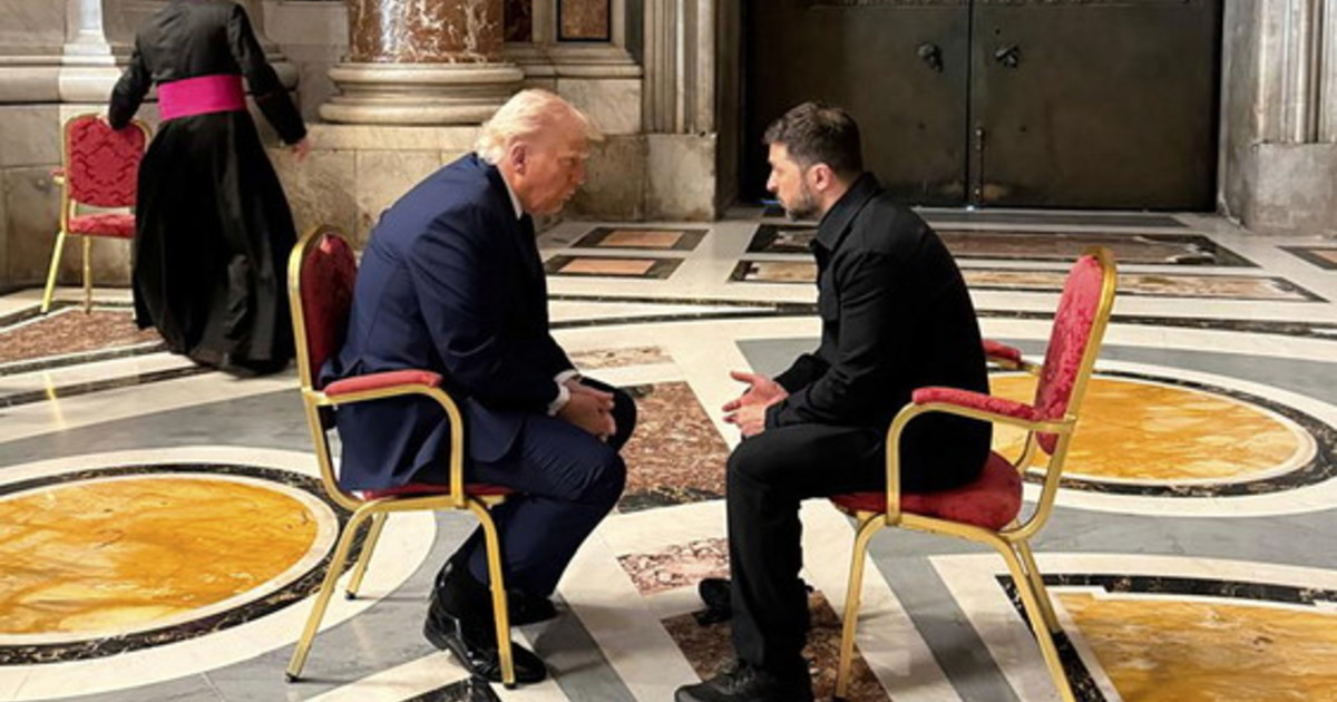 Terre rare, Usa e Ucraina hanno firmato l'accordo. Trump: cosa ho detto a Zelensky in Vaticano