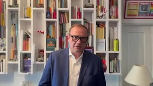 Il fascismo è tornato, ma è quello della sinistra che occupa i palazzi senza passare dal voto popolare | GUARDA