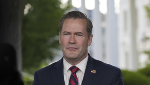 Cosa c'è davvero dietro il licenziamento di Waltz: il retroscena bomba sull'irritazione di Trump