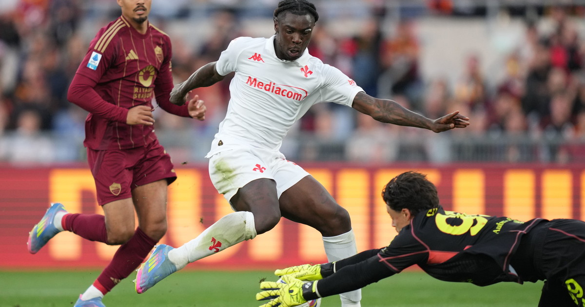 La Roma stende la Fiorentina e resta in corsa Champions