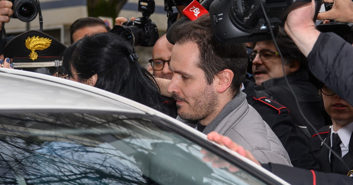 Il legale di Sempio: Nessun legame con le gemelle Cappa. Caccia all'arma