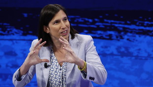 De Luca, lo strappo con Schlein. E ora lo sceriffo corre da solo in Campania