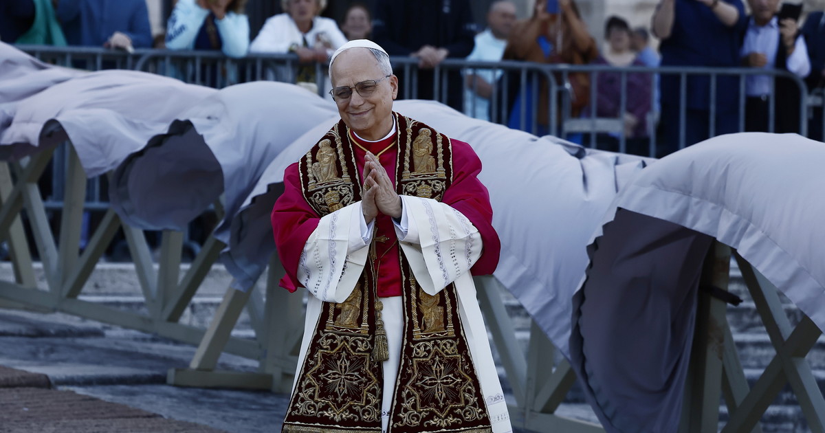 Romani vi amo, al vostro servizio. Leone si insedia come vescovo della Capitale