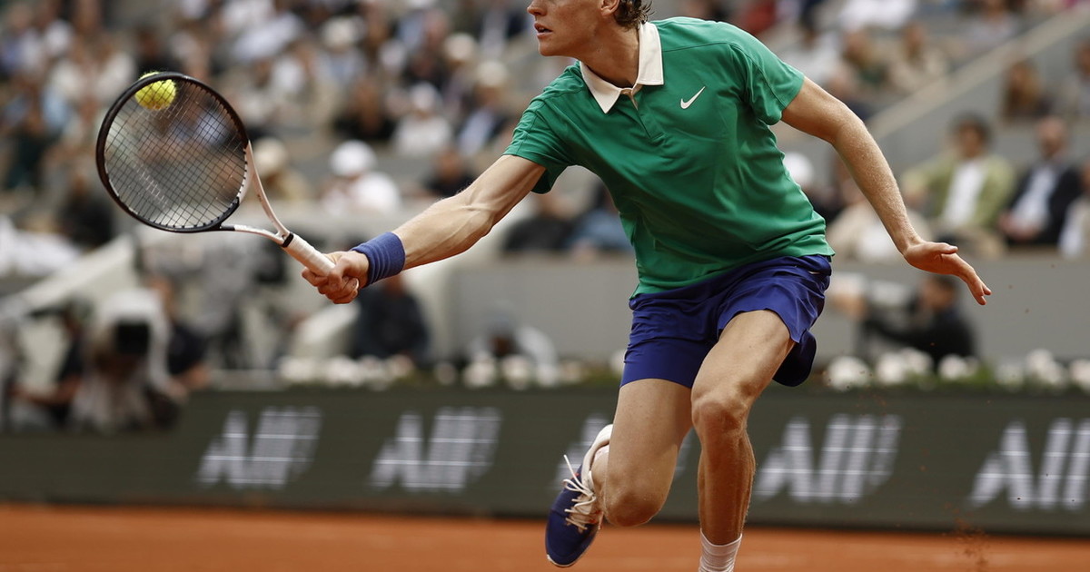 Sinner c'è: travolge Bublik e vola in semifinale al Roland Garros