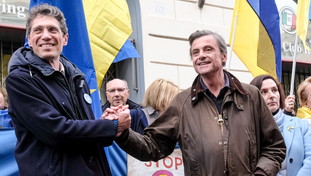 Inappropriate and sexist. Calenda humiliates Magi after Pride of Hate and the attack on Meloni