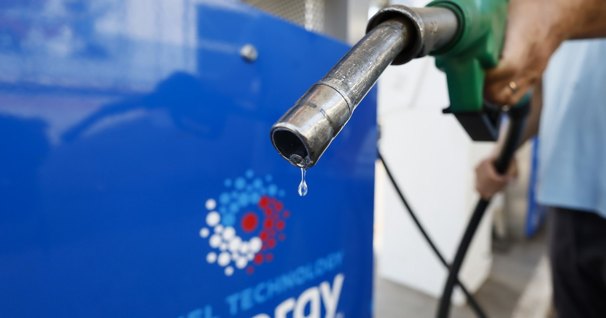 ecco la lieta novit224 estiva ribassi dei listini e costi in calo di benzina e diesel