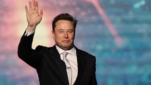 Musk lancia America Party. Sondaggio-bomba: quanti voti può prendere