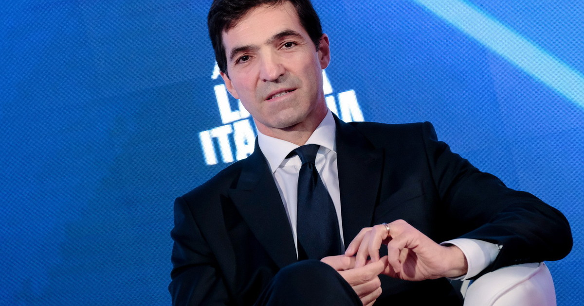 Acquaroli: Sanità, fondi Ue, ricostruzione e turismo. Le Marche sempre più competitive