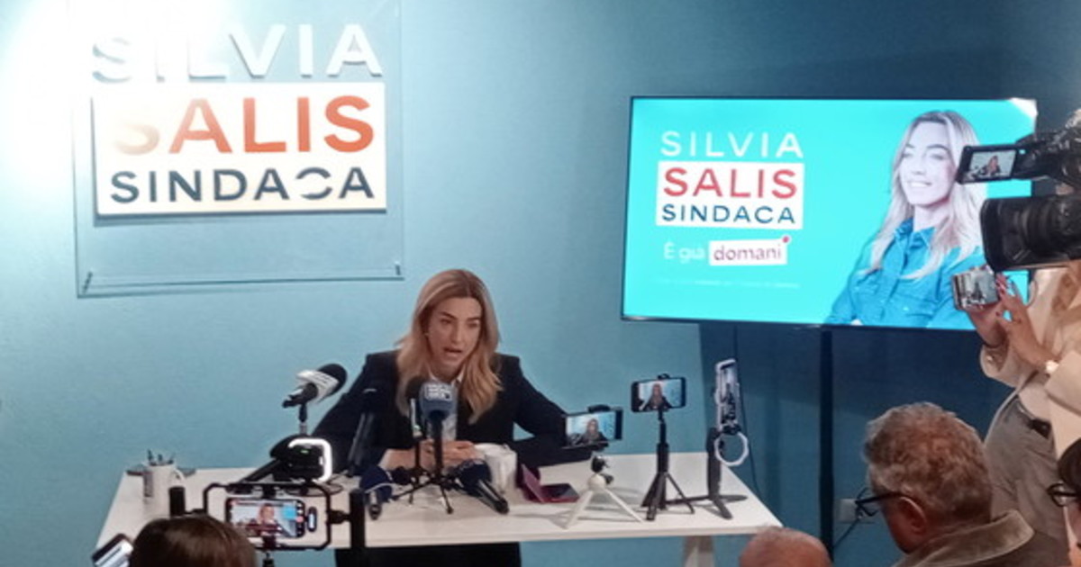 Silvia Salis, l Silvia Salis, l
