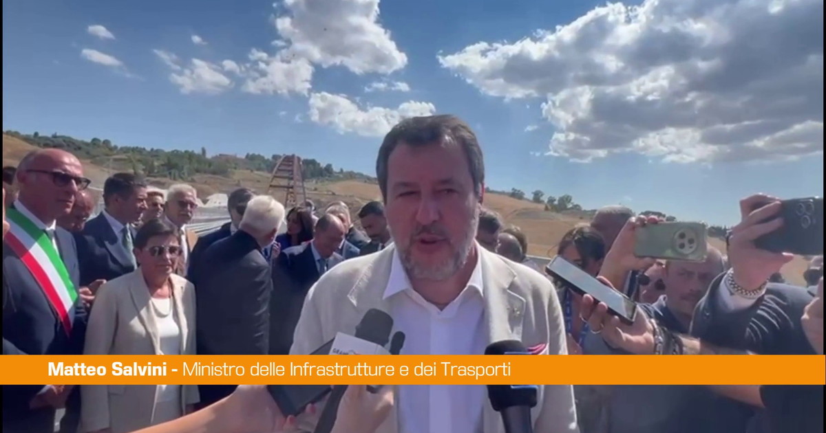 Infrastrutture, Salvini "Aperti cantieri in Sicilia per 22 miliardi"