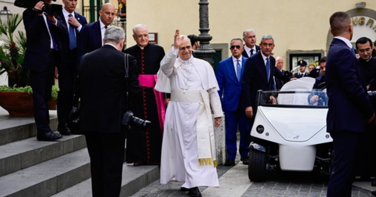 papa leone xiv resta ai castelli romani rinviato il ritorno in vaticano