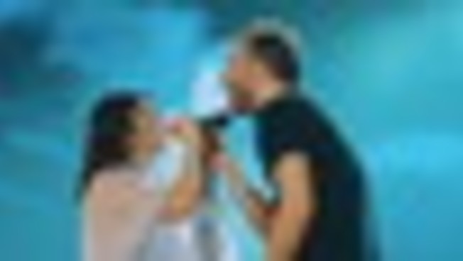 Cremonini duetta con Elisa , gran finale del tour all'Olimpico a Roma