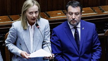 Surreale accanimento delle toghe, il governo fa quadrato su Salvini