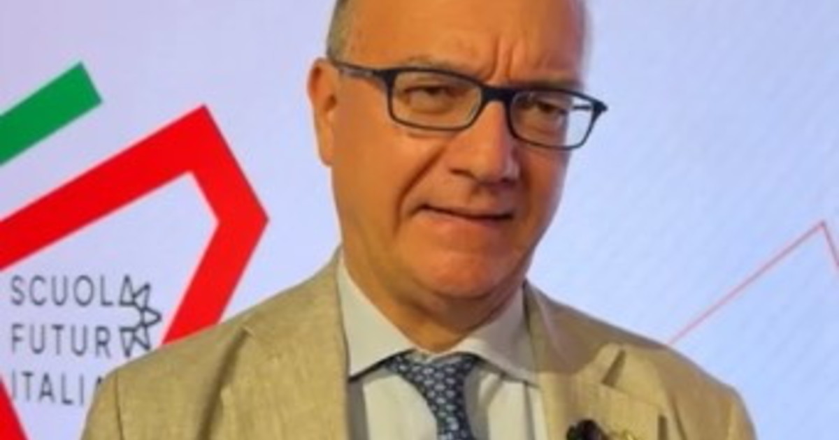 Valditara: "Il 13 ottobre collegamento Napoli Osaka per suggellare una grande alleanza" Valditara: "Il 13 ottobre collegamento Napoli Osaka per suggellare una grande alleanza"