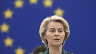 Esplode il malcontento degli italiani verso l'Ue: social infuocati su tasse, agricoltura e sovranità