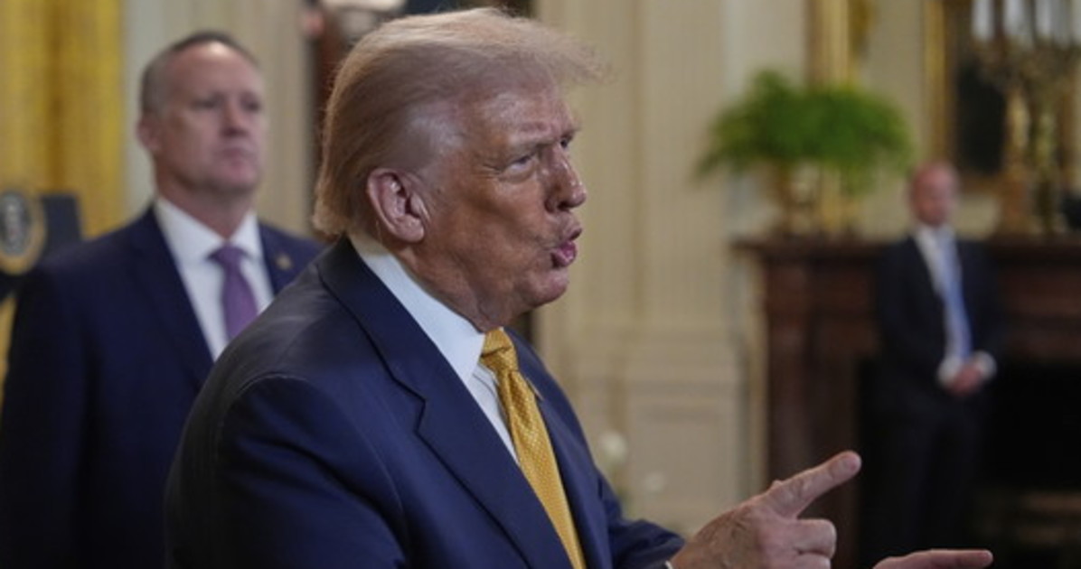 Dazi, Trump: "Accordo enorme" con il Giappone, pagherà tariffe al 15% Dazi, Trump: "Accordo enorme" con il Giappone, pagherà tariffe al 15%