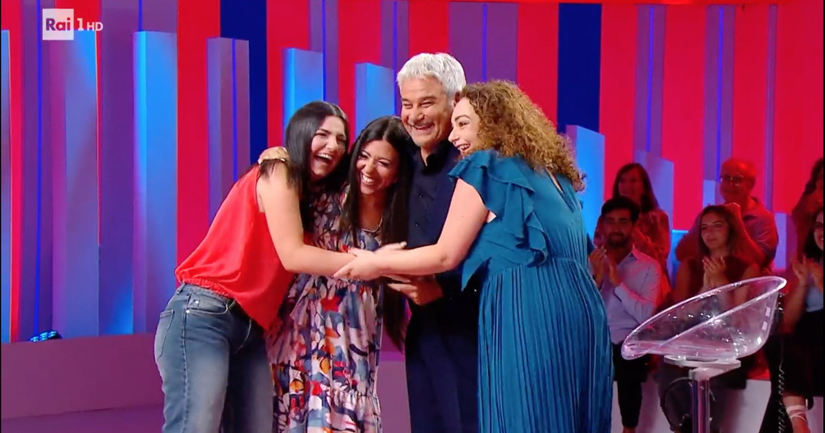 le azzurre perdono in campo ma stravincono in tv insegno batte papi