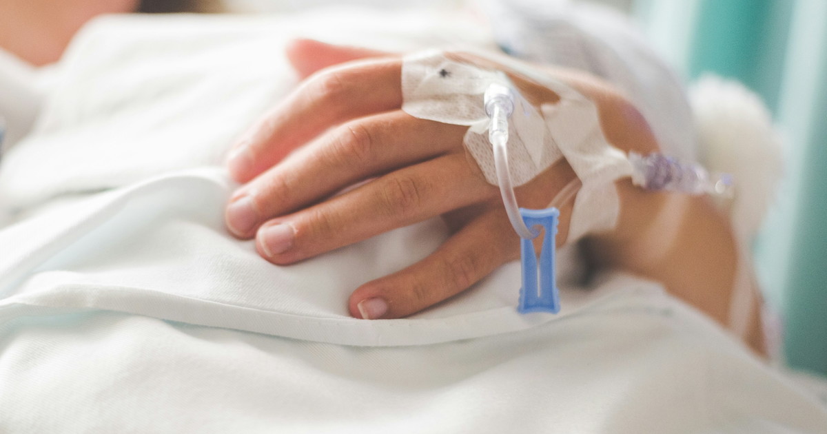 puglia malato da intubare ma non si trovano medici anestesisti bufera sul centro riabilitativo