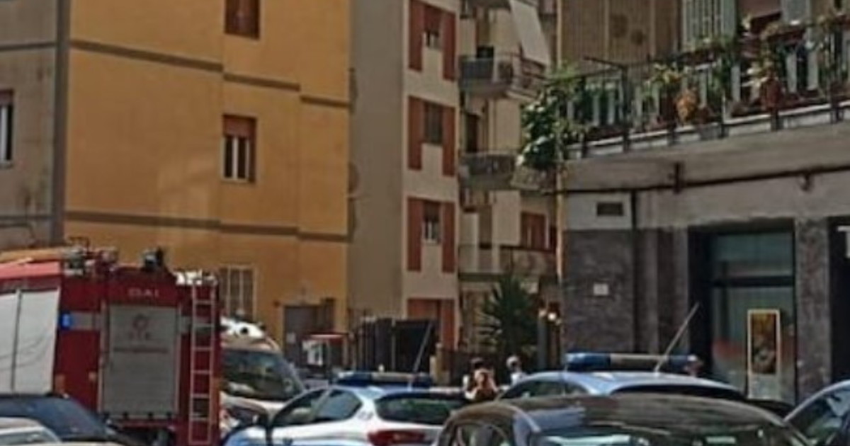 Tragedija v Neaplju: Trije delavci umrli v nesreči na gradbišču, primer Sandri še vedno odmeva