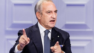 Vaia tranquillizza tutti sul virus: “Allarmismi inutili”. Ecco cosa deve fare l'Italia | GUARDA