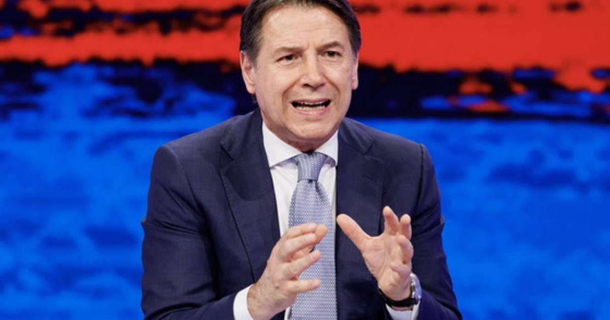 FdI fa impazzire Conte sul bimbo di Gaza: In cura in Italia, sciacallaggio. Come replica