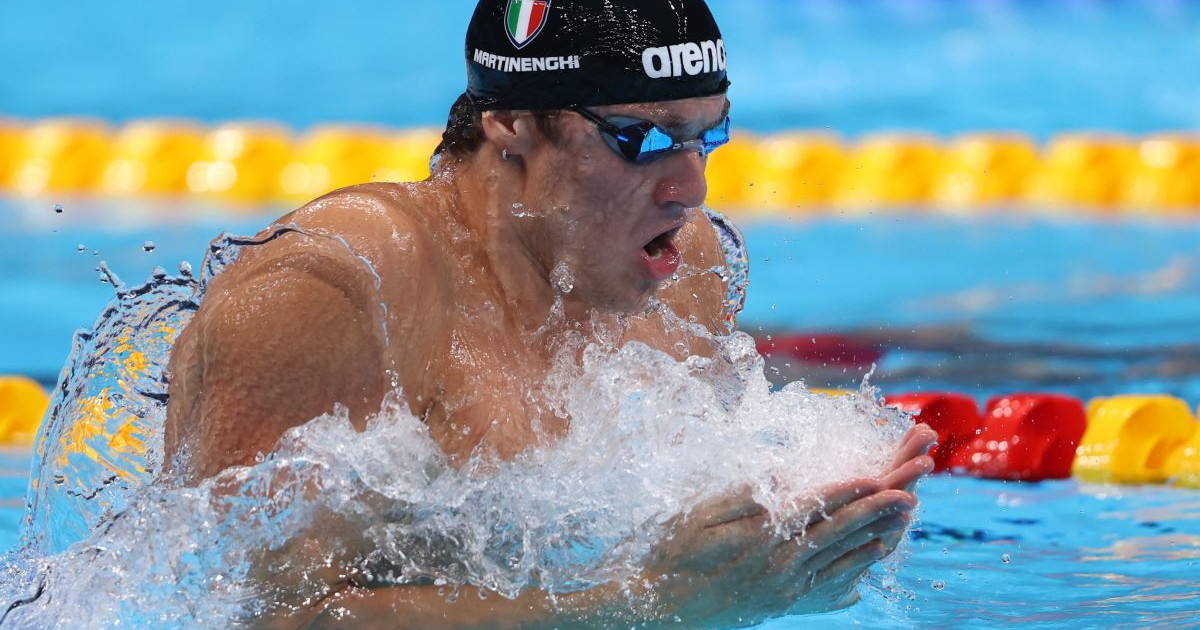 Martinenghi argento iridato nei 100 rana, Ceccon bronzo in 50 delfino