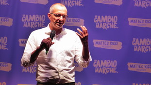 Župan Taranta Piero Bitetti odstopil po protestih glede bivše Ilve