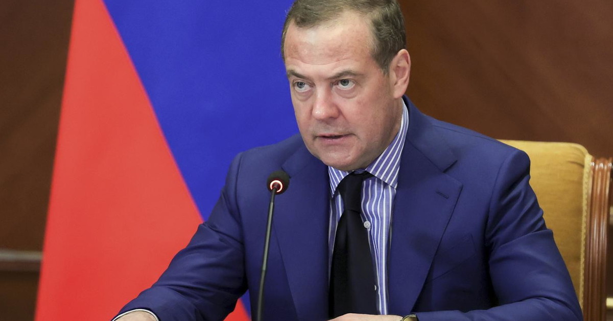 "Se reagisce così abbiamo ragione". Medvedev provoca Trump