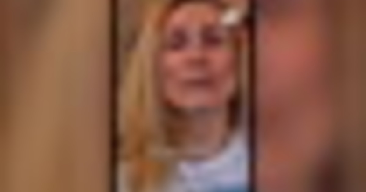 Il video di Oppelli: "Costretta a morire in Svizzera, fate una legge"