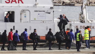 È scontro tra governo e Corte Ue su migranti e Paesi sicuri: la sorpresa per la sentenza